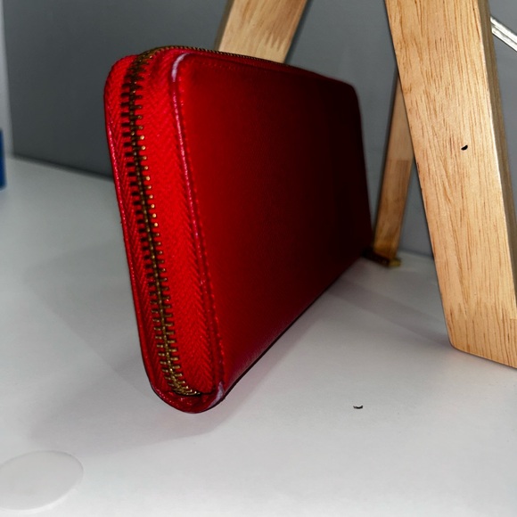 Tory Burch Red Wallet - Picture 5 of 8